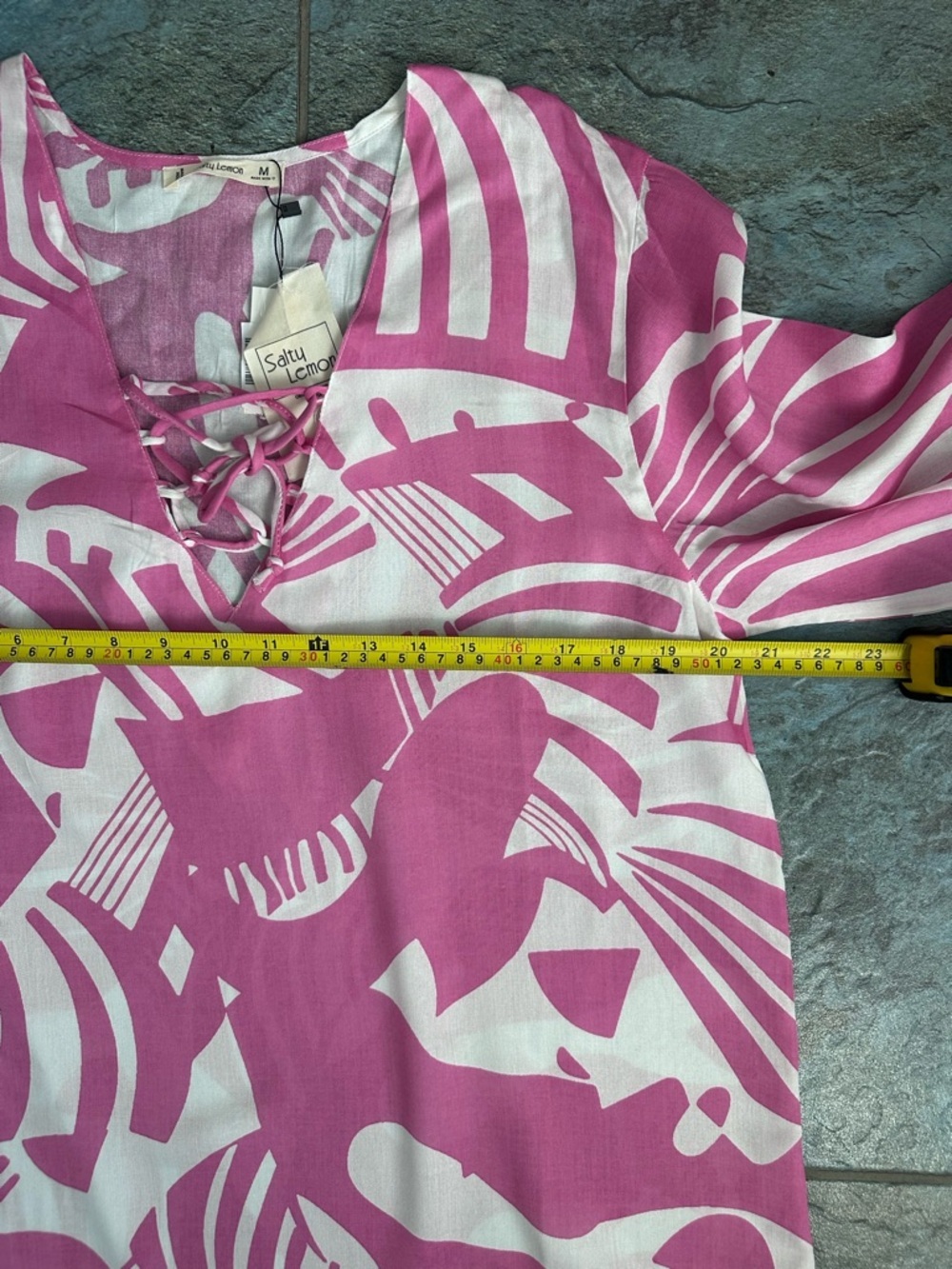 Salty Lemon Womens Medium Dress Coverup Pink Tropical Comfortable Breezy Beach - Picture 5 of 6